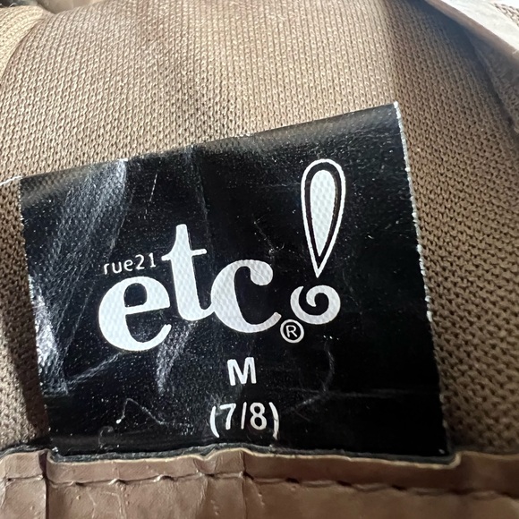 Rue21 Tan Combat Boots for Women size 7/8 - Picture 9 of 9